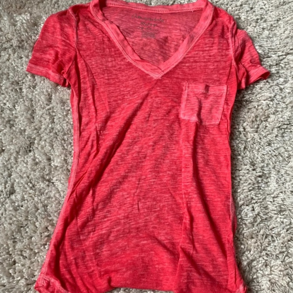 V neck t shirt